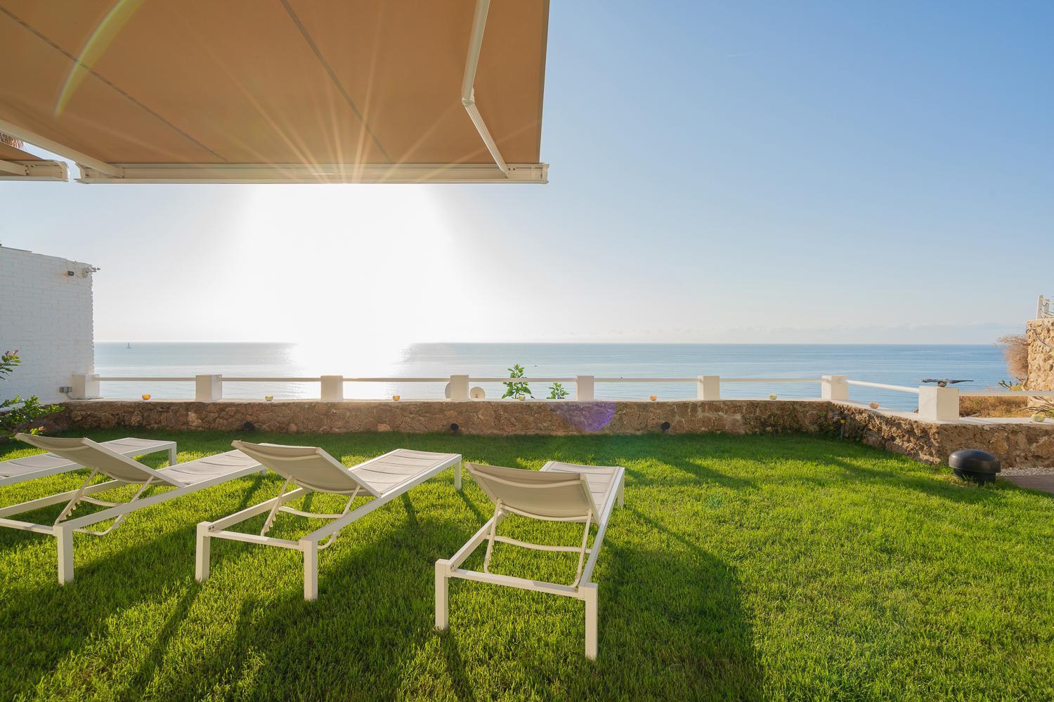 Private 250Sqm Garden Duplex, Jacuzzi, Cinema, Sea View Escape Apartment Torremolinos Exterior foto
