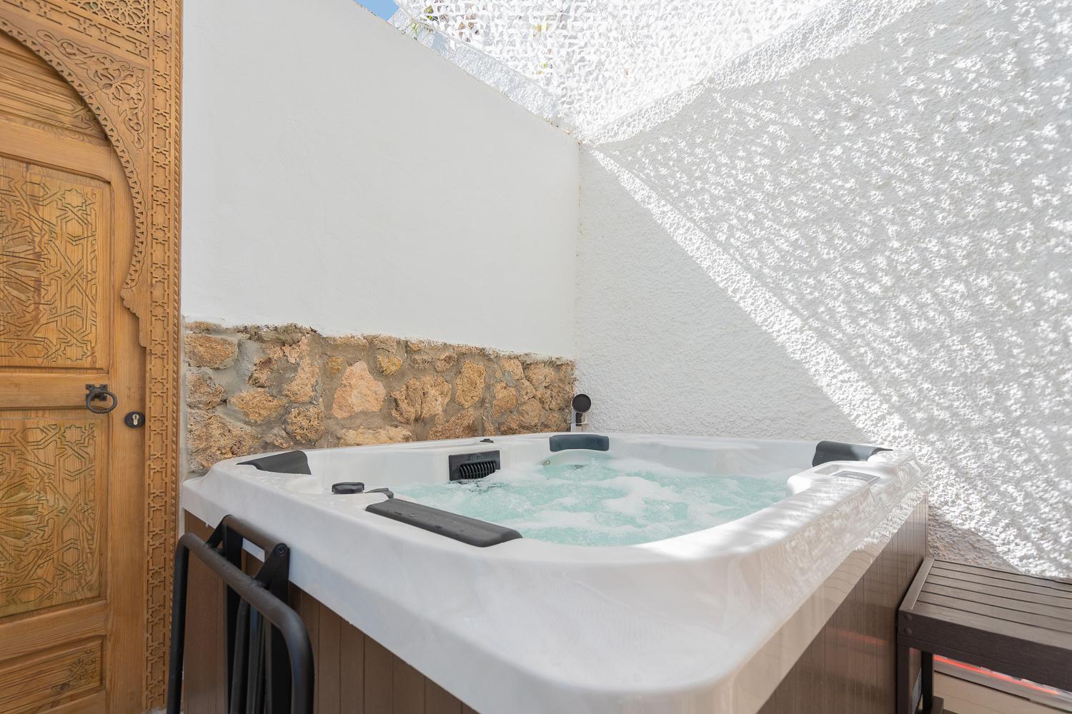 Private 250Sqm Garden Duplex, Jacuzzi, Cinema, Sea View Escape Apartment Torremolinos Exterior foto