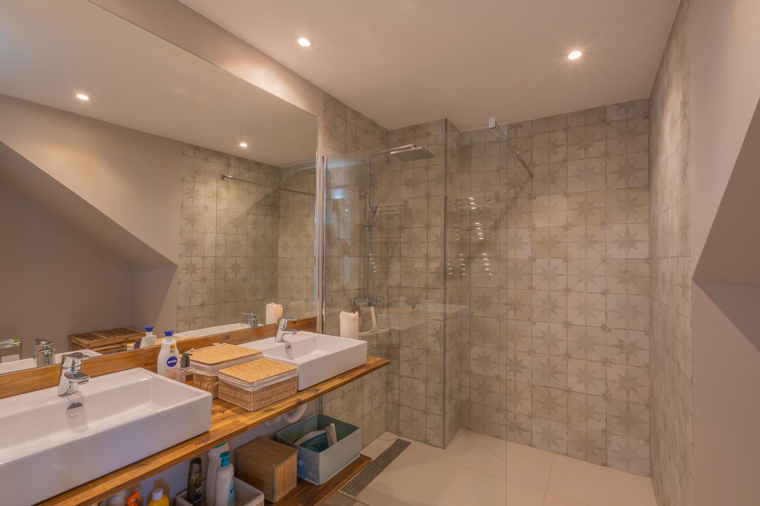 Private 250Sqm Garden Duplex, Jacuzzi, Cinema, Sea View Escape Apartment Torremolinos Exterior foto